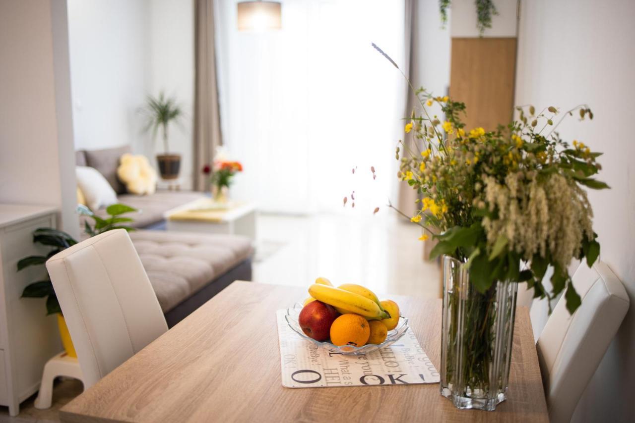 Apartmani Lelu Pridraga Eksteriør bilde
