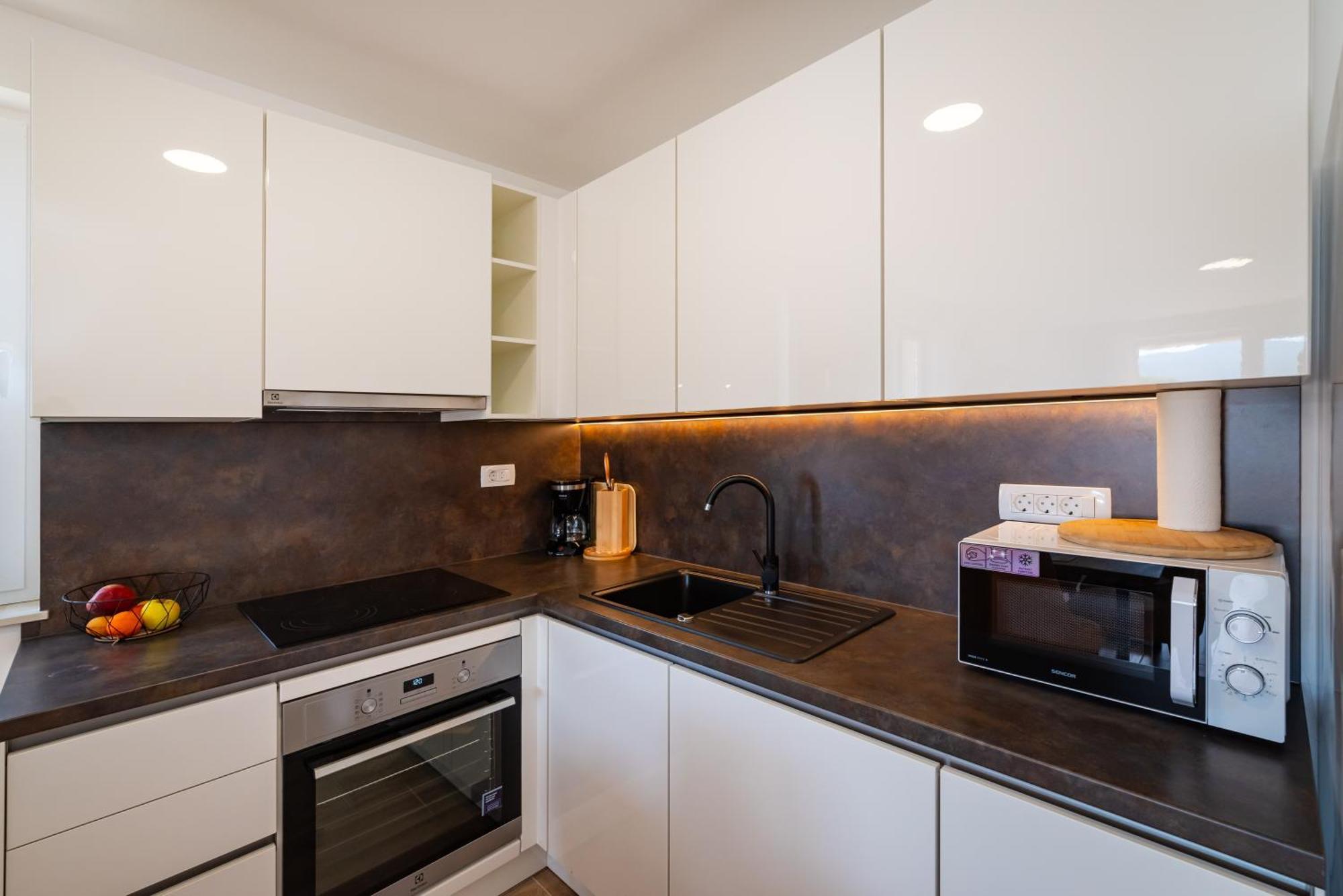 Apartmani Lelu Pridraga Eksteriør bilde