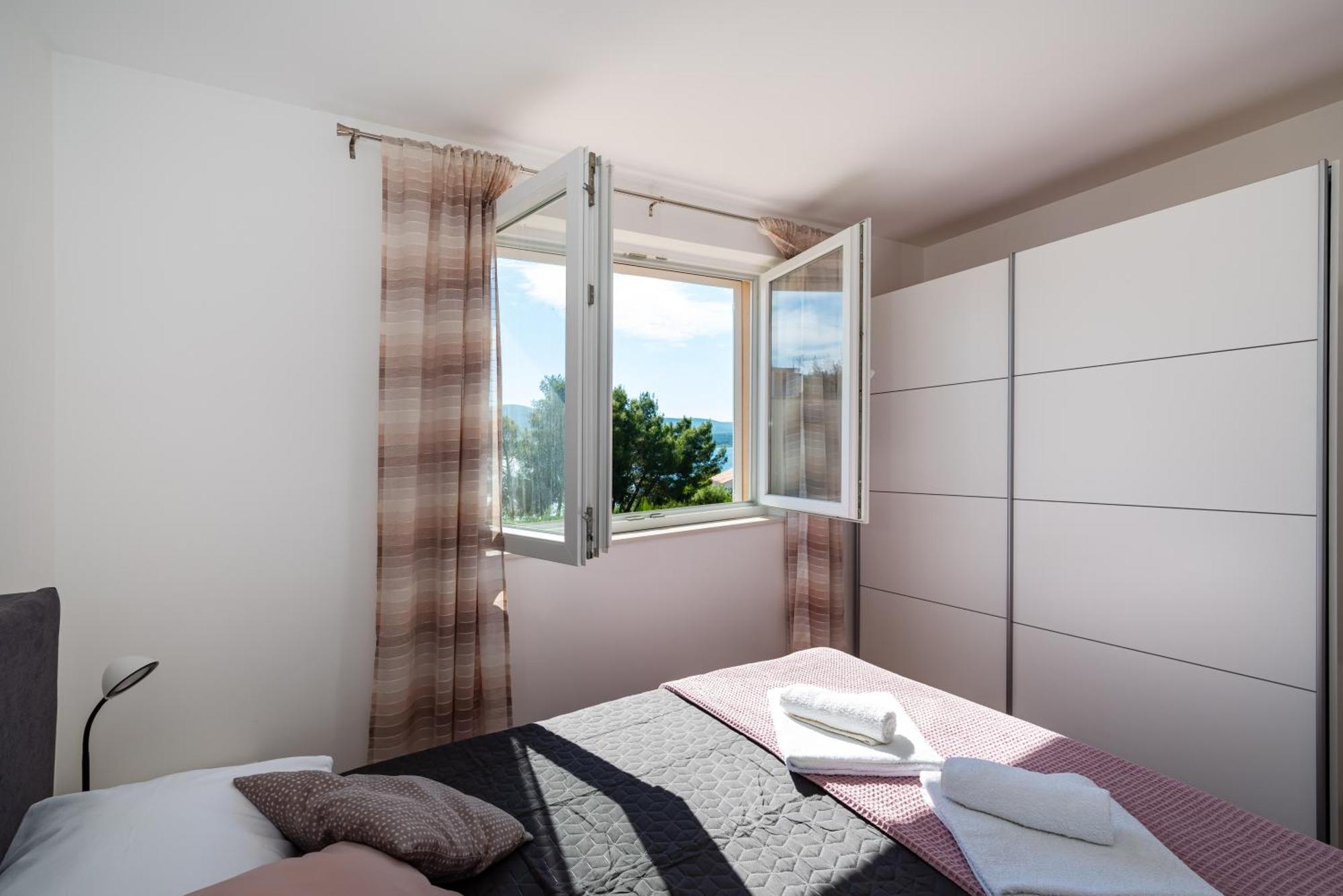 Apartmani Lelu Pridraga Eksteriør bilde